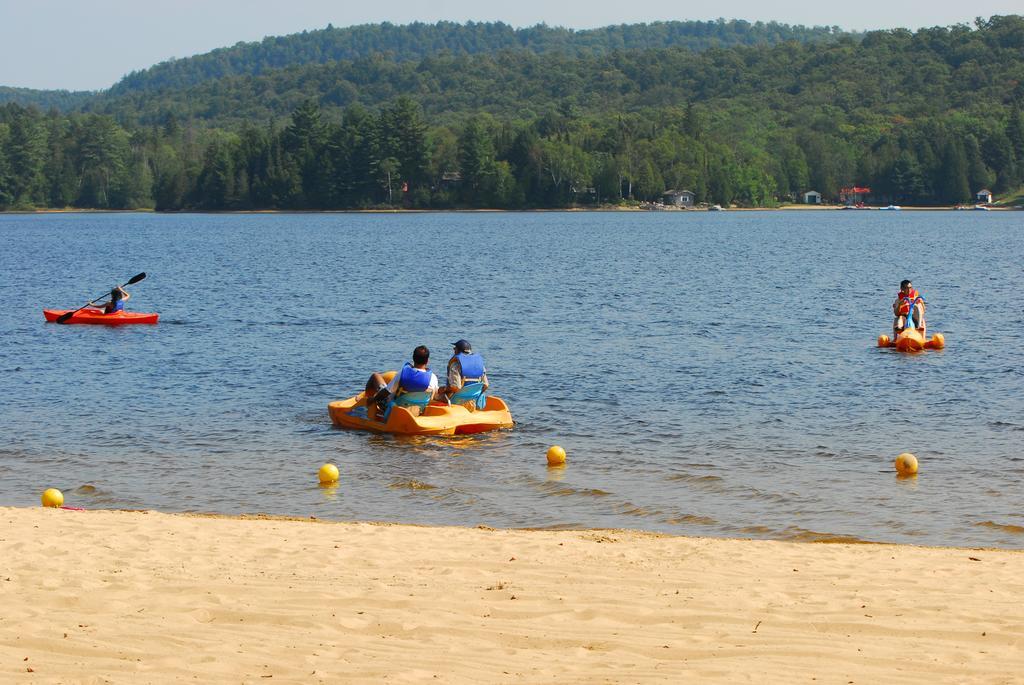 The Pines Cottage Resort Oxtongue Lake Ngoại thất bức ảnh